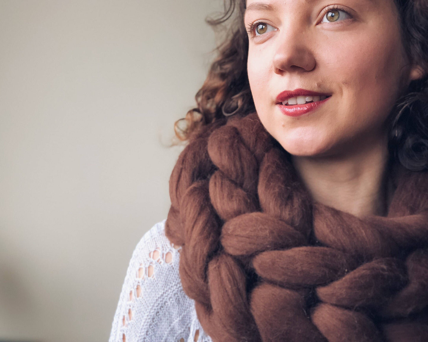 Brown wool cowl, merino scarf, chocolate chunky scarf, super chunky knit, warm winter cowl, Christmas gift, gift for her