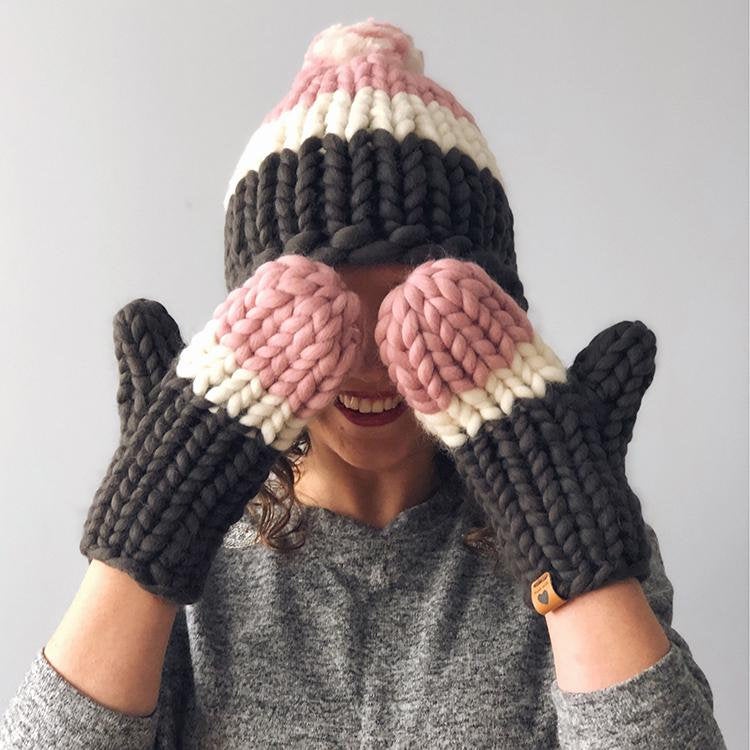 Dusty Rose - Super Chunky Mittens